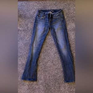 American Eagle jeans size 2 skinny kick